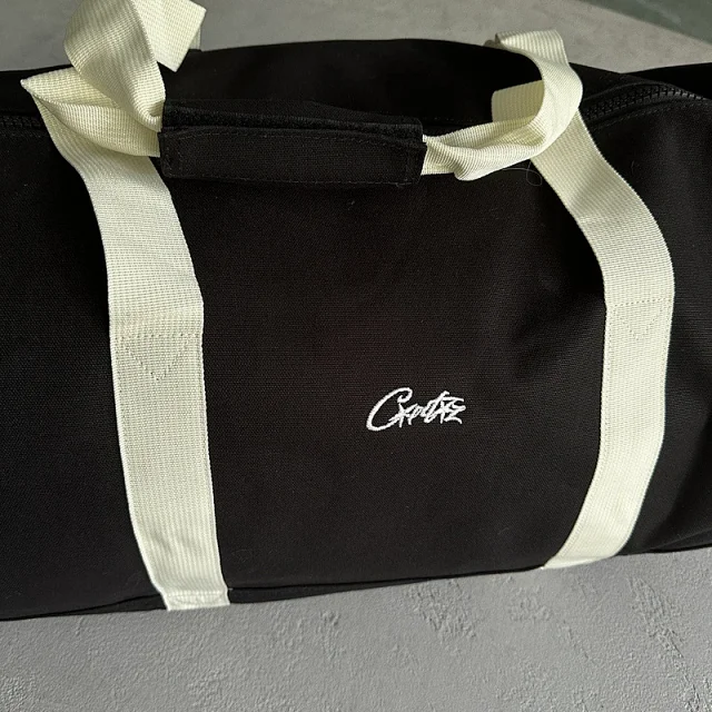 Corteiz Travel Bags Alcatraz Logo Duffel Bag product detail image 8