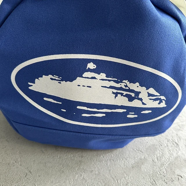 Corteiz Travel Bags Alcatraz Logo Duffel Bag product detail image 45