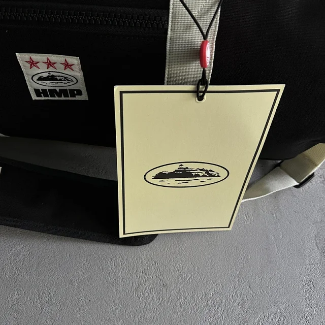 Corteiz Travel Bags Alcatraz Logo Duffel Bag product detail image 15