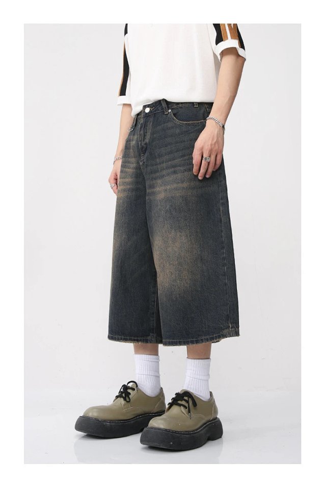 Unbranded Shorts: seller detail photo 4