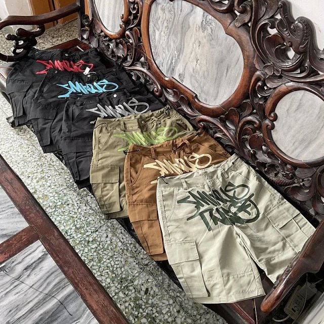 Minus Two Shorts: seller detail photo 2