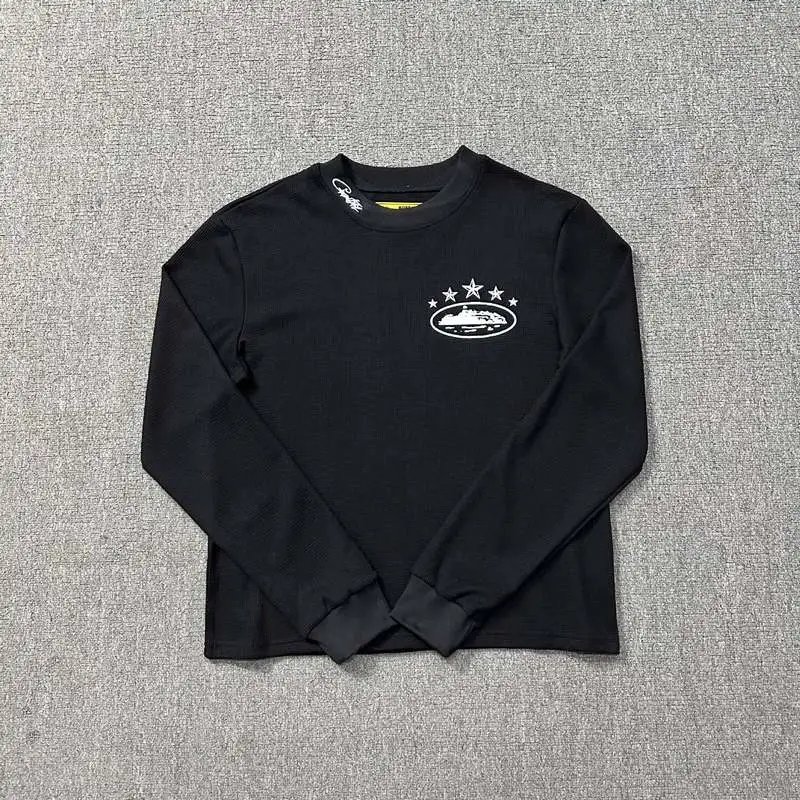 long-sleeved shirt