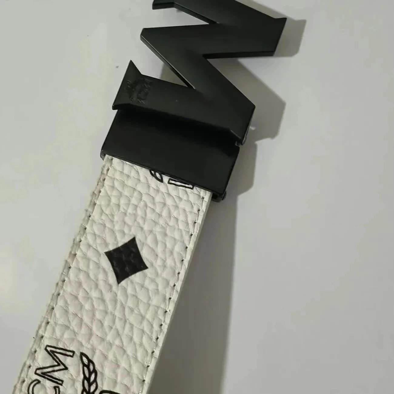 White Black Buckle