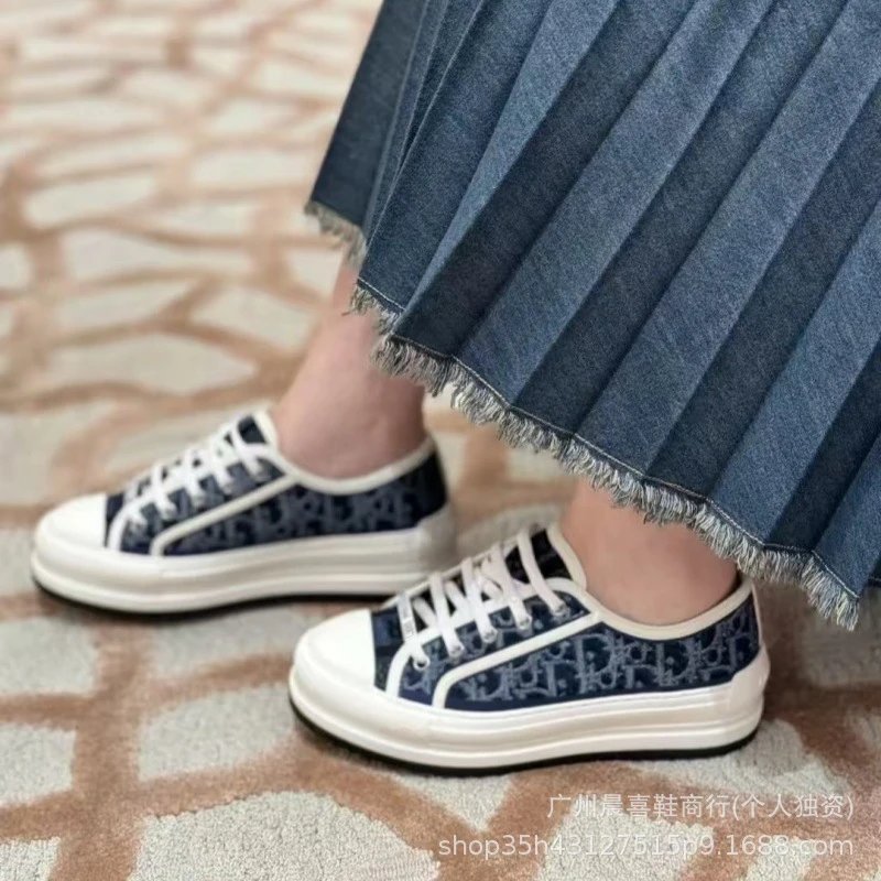 Thick Sole Blue D