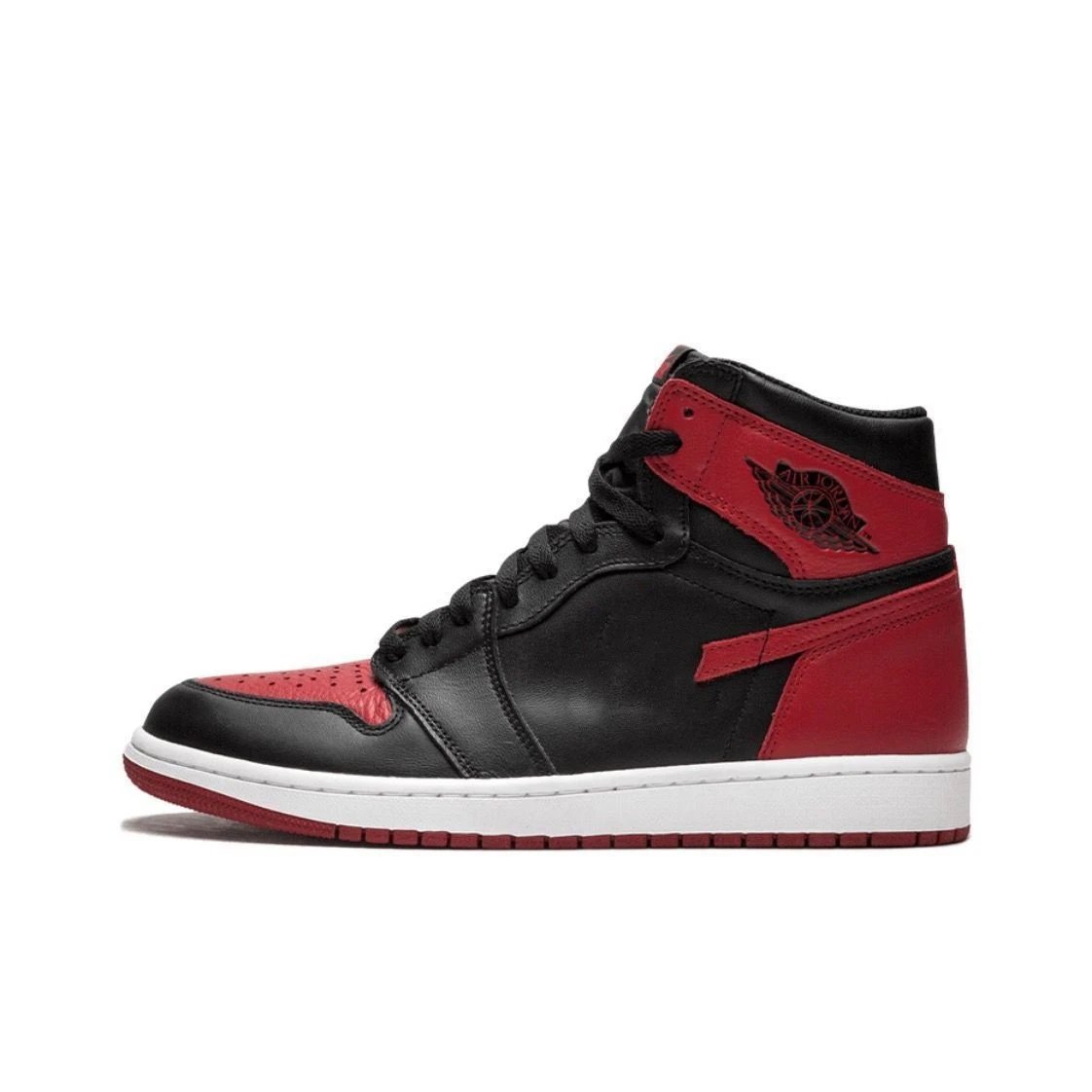 Jordan Sneakers High-Top Lace-Up Basketball — Black and red are off-limits.