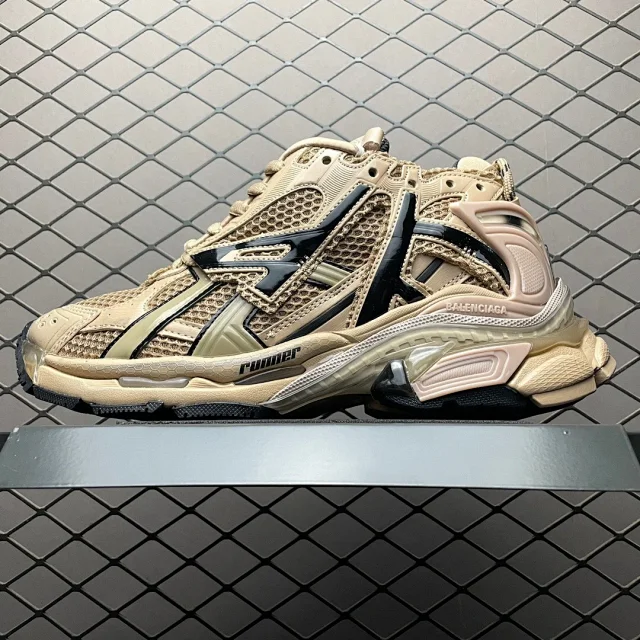 Balenciaga Sneakers Runner product detail image 7