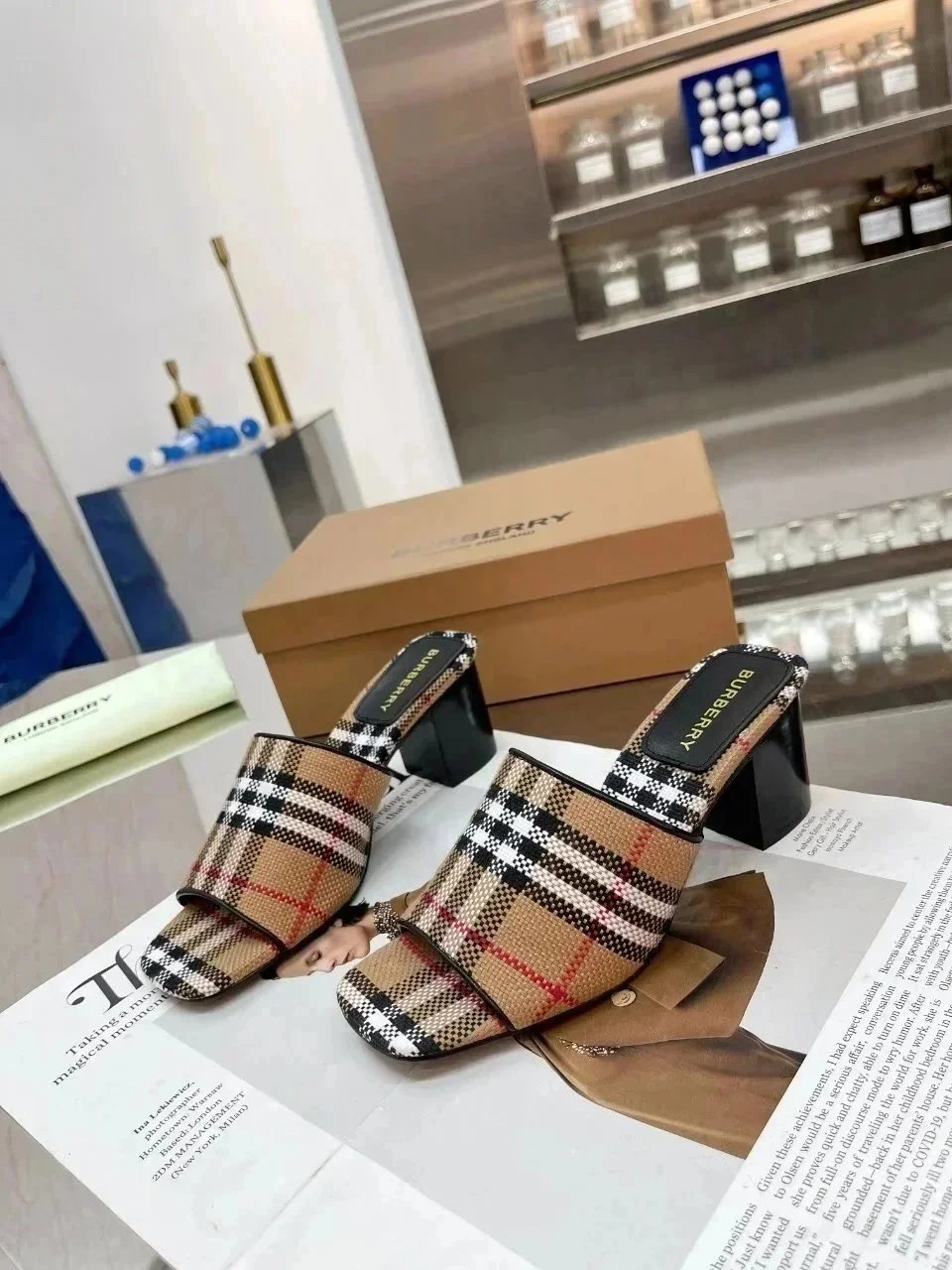 Burberry TB Logo Slide Sandals Gold Metallic Block Heel Slippers - 25