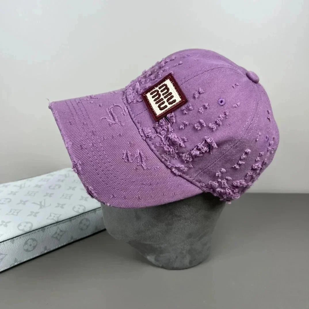 Miu Hats Logo Baseball Cap — 28