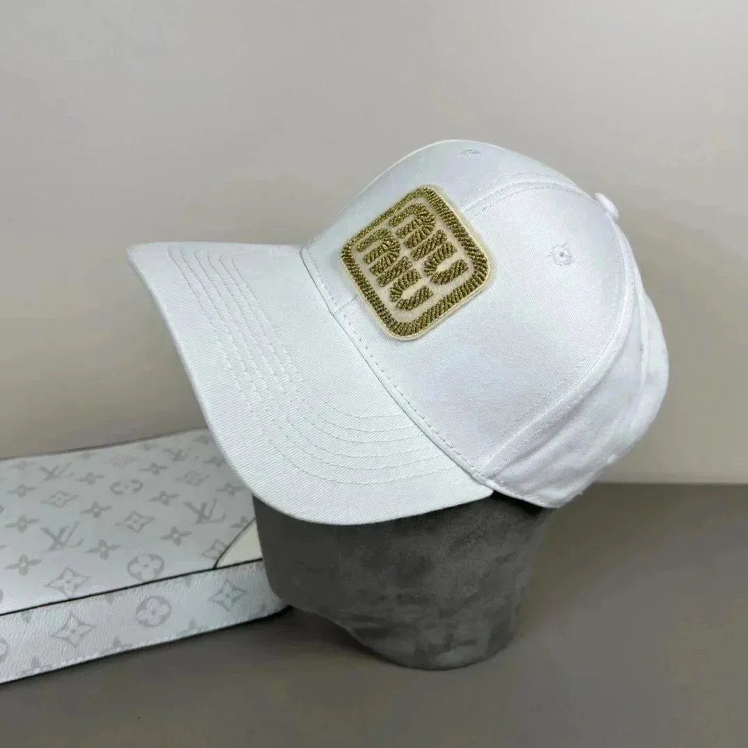 Miu Hats Logo Baseball Cap — 30