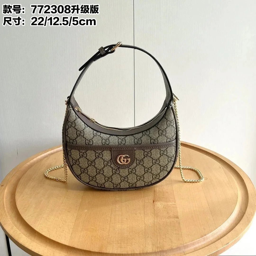 Gucci Backpacks 771167 — 22x 12.5x 5c m