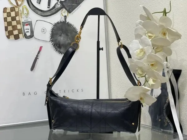 Dior Saddle Bag Black Quilted Leather Shoulder Bag - 1