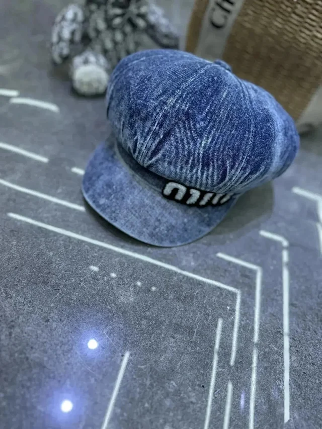 Miu Hats Logo Baseball Cap product detail image 4