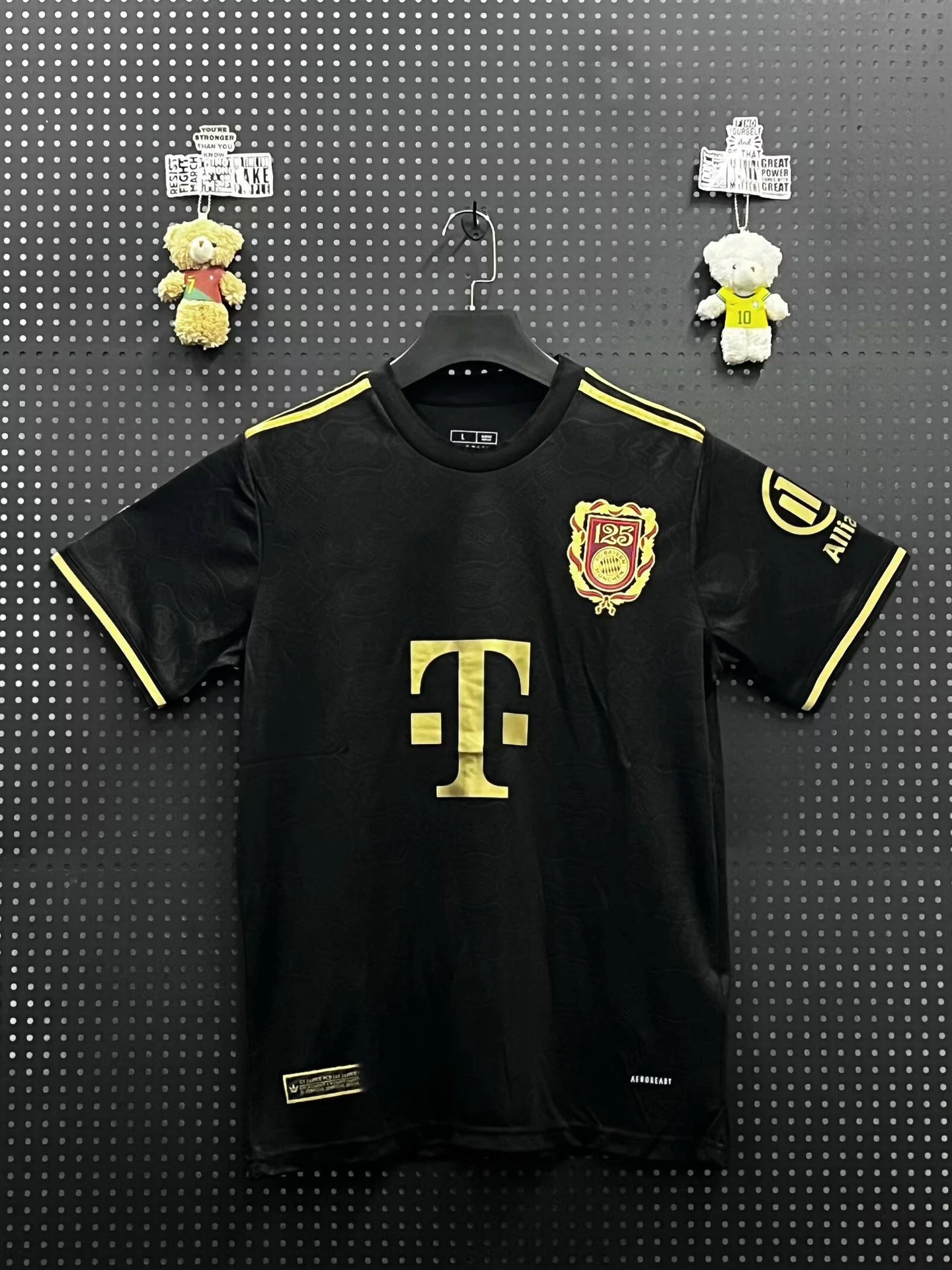 2526 Bayern 125th Anniversary Edition