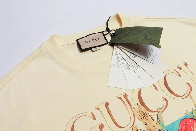 Gucci T-Shirts Graphic animal print product detail image 6