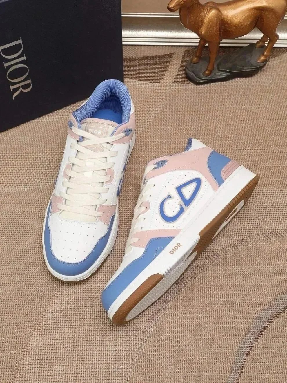 Dior B23 Low Green and White Sneakers - 10
