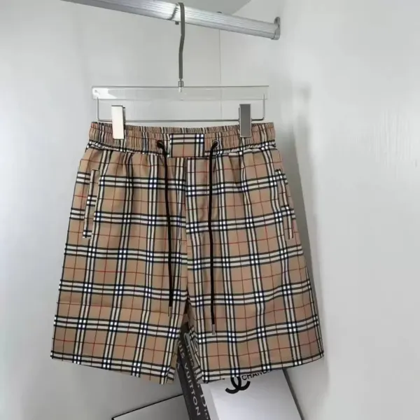 Burberry Classic Check Drawstring Shorts Beige Multicolor - 1