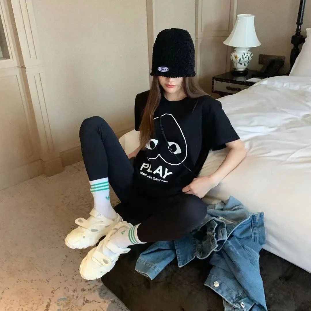 Black Blank Heart