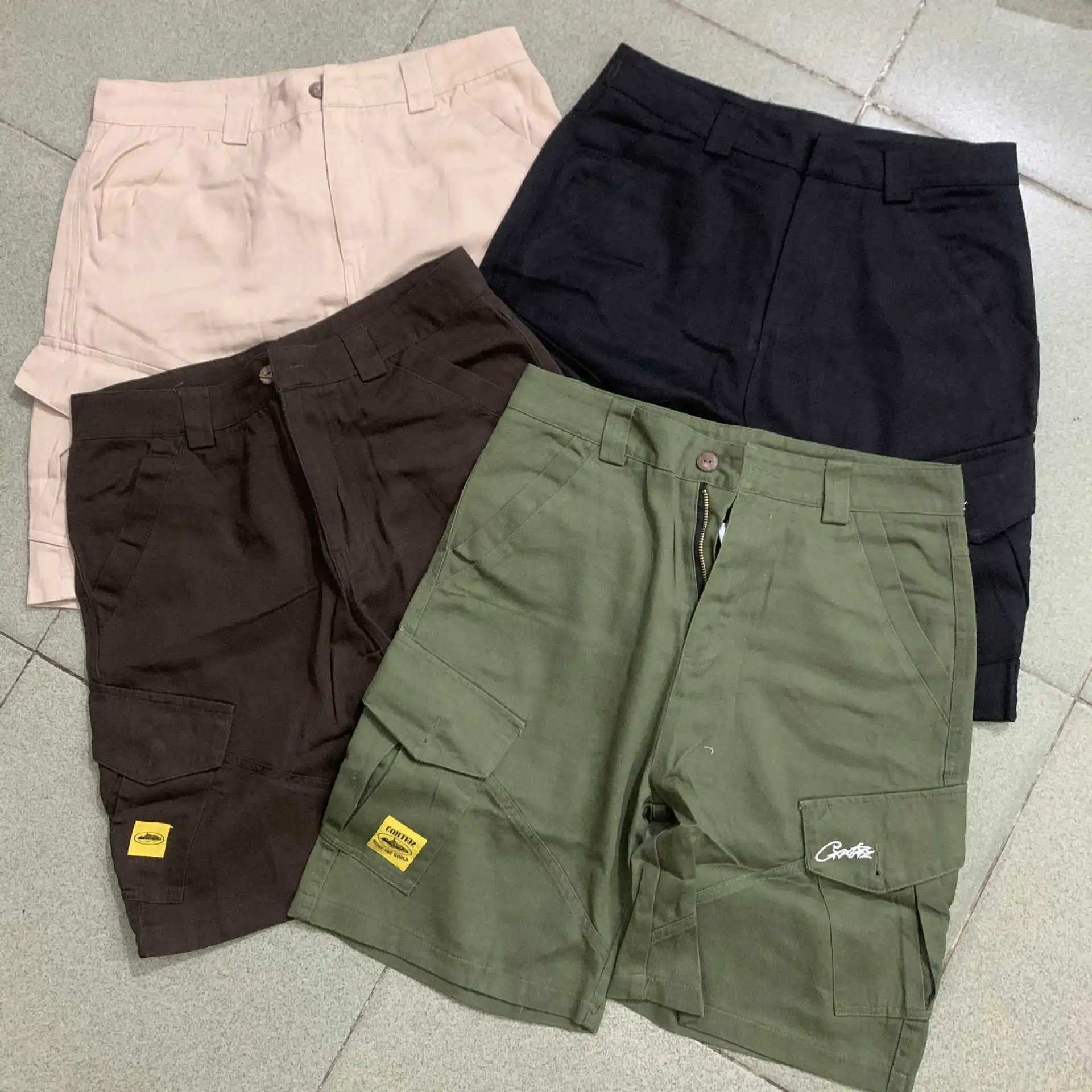 Trending Embroidered Cargo Casual Shorts for Men and Women High Street Multi-Pocket Shorts z
