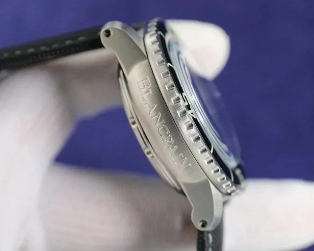 Blancpain Watches Fifty Fathoms Diver Watch product detail image 12
