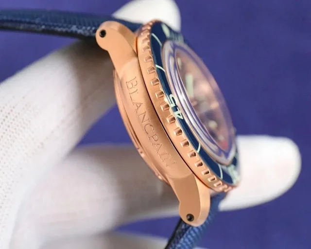 Blancpain Watches Fifty Fathoms Diver Watch product detail image 9