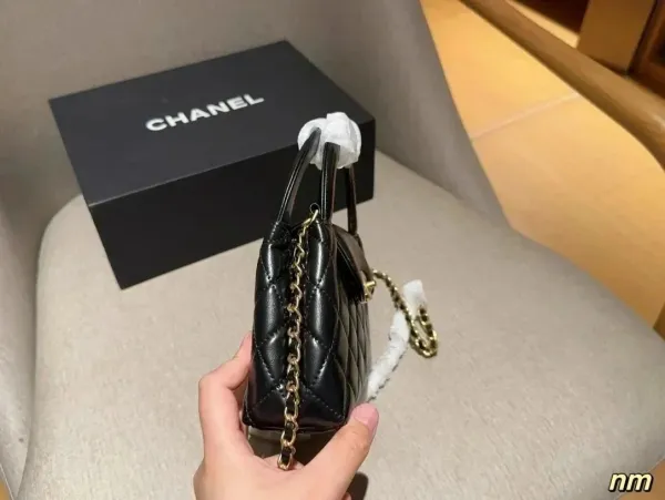 Chanel Mini Flap Bag with Top Handle in Beige Quilted Lambskin - 4