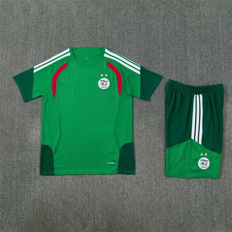 2627 Short Sleeve Algeria Green
