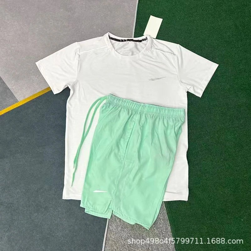 Crystal strip white+D218 light green