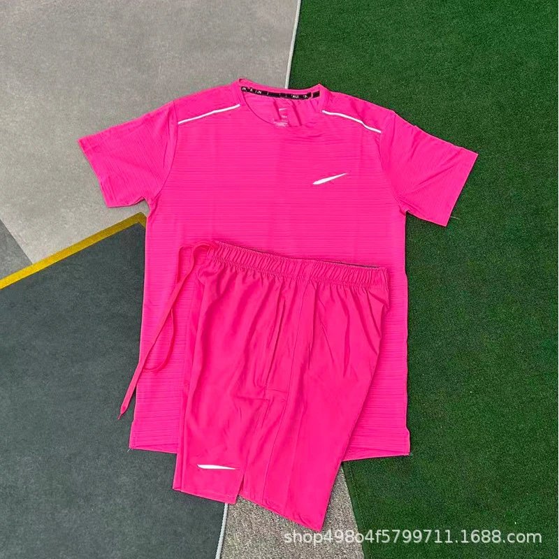 Wholesale new sports and foreign trade sets, fitness and running sets, quick drying, breathable, loose and casual short sleeved shorts, men's wear