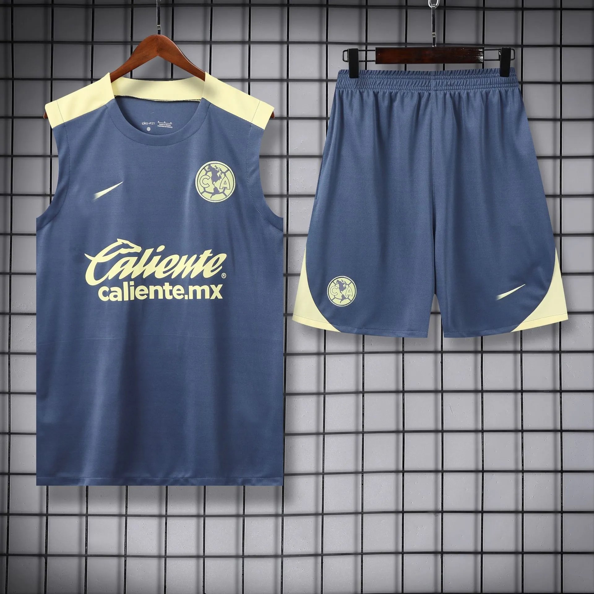 Nike Men's Sleeveless Soccer Training Tank Top and Shorts Set