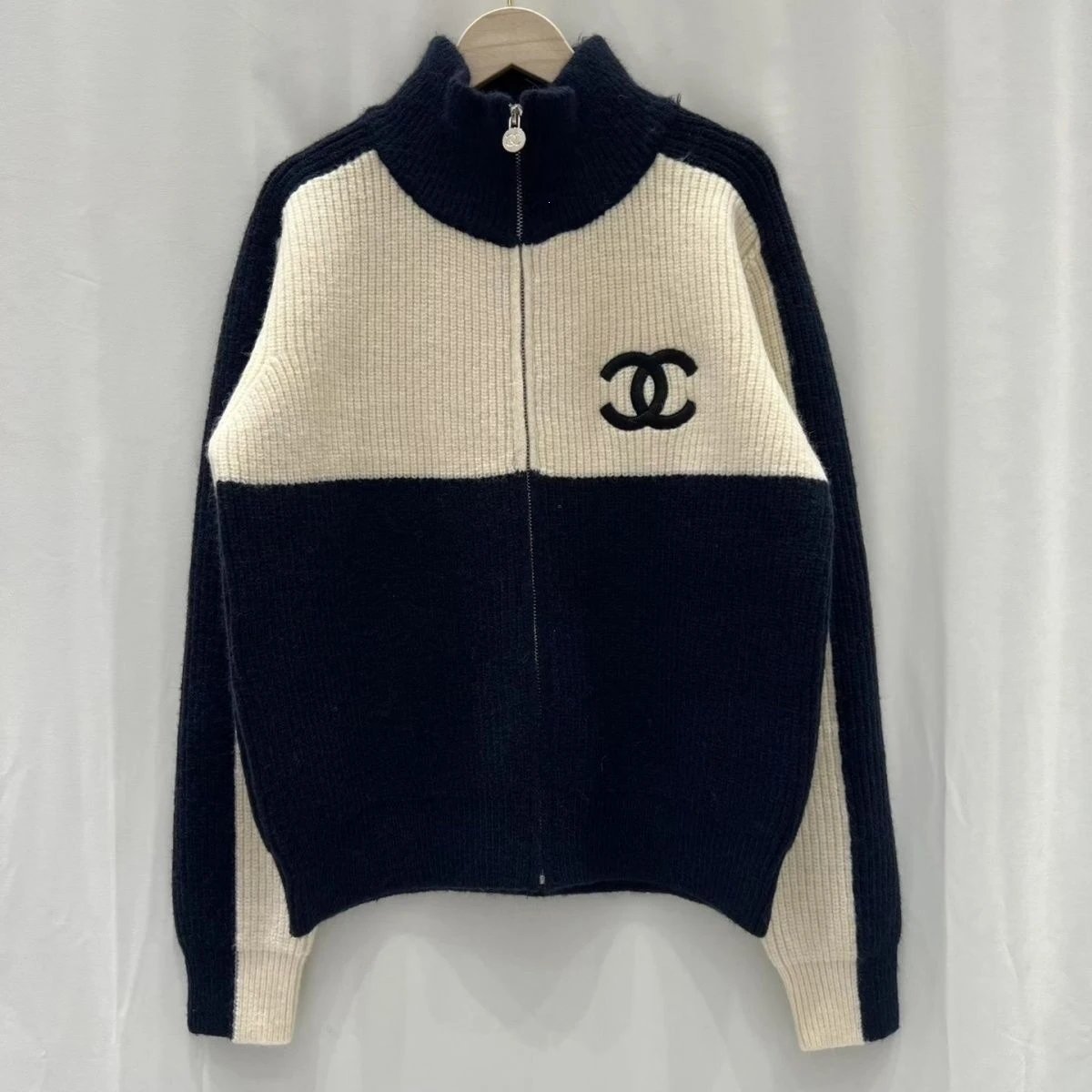 Chanel Navy and Cream Color Block Zip-Up Knit Cardigan