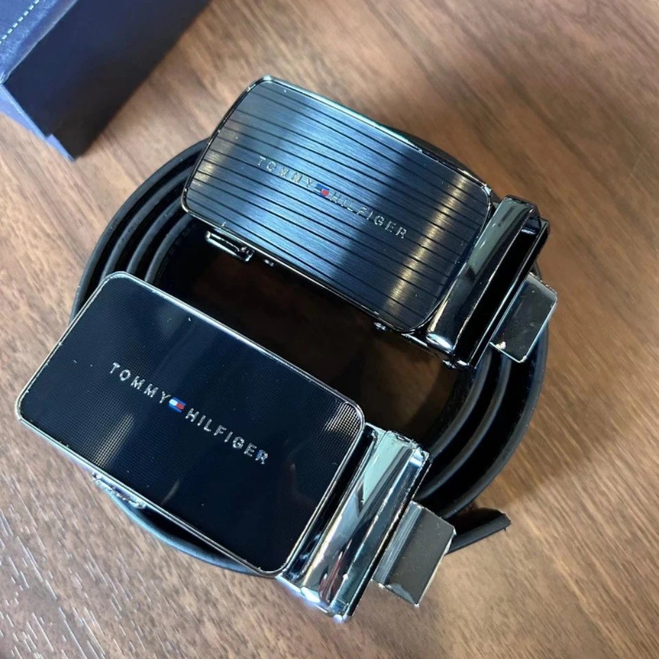 Tommy Hilfiger Men's Reversible Black Leather Belt Gift Set with Two Buckles