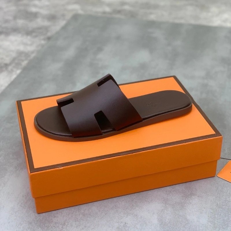 Herm&egrave;s Oran Flat Leather Slide Sandal