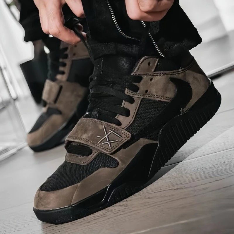 Jordan Jumpman Jack TR Mid-Top Basketball Sneaker with Strap