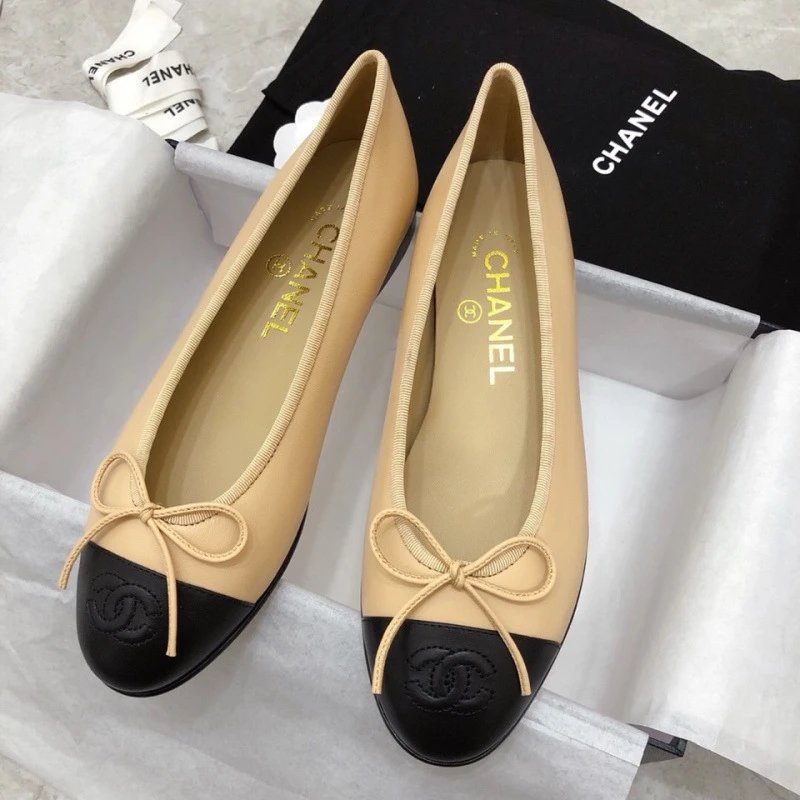 Chanel Beige and Black Cap Toe Ballet Flats with Bow