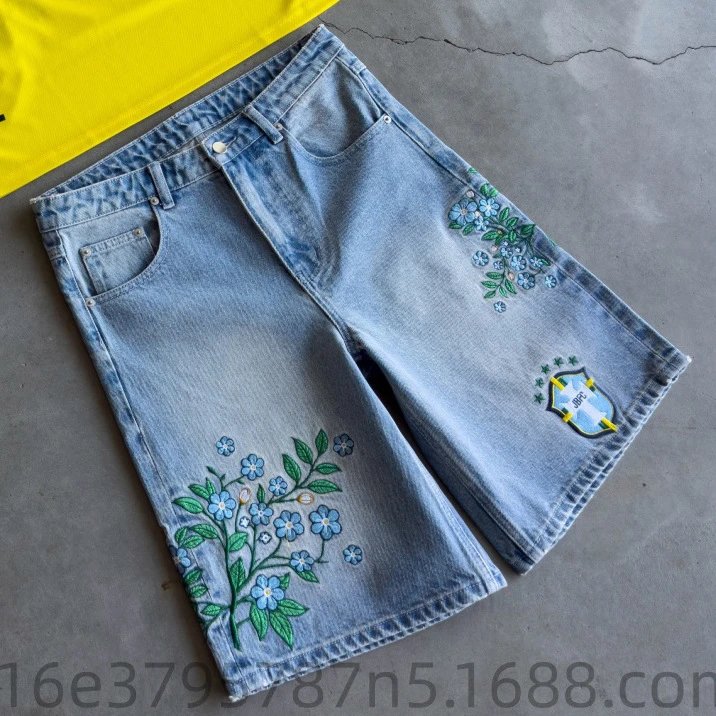Men's Relaxed Fit Denim Shorts with Floral and Crest Embroidery