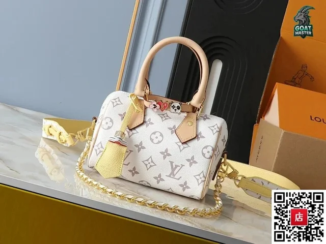 Louis Vuitton Handbags Top-Handle Handbag with Shoulder Strap product detail image 4
