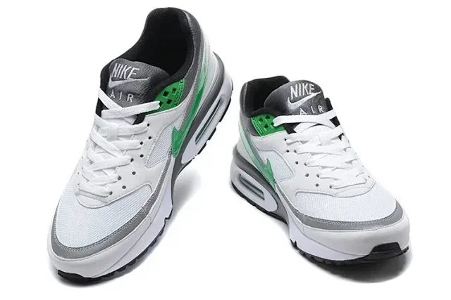 Nike Sneakers Air Max 90 product detail image 1