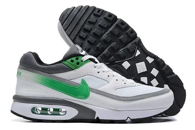 Nike Sneakers Air Max 90 — 17