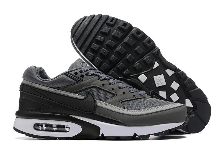 Nike Sneakers Air Max 90 — 26
