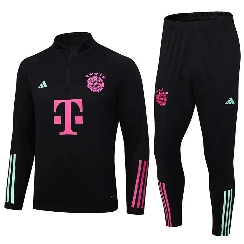 2324 Bayern Black