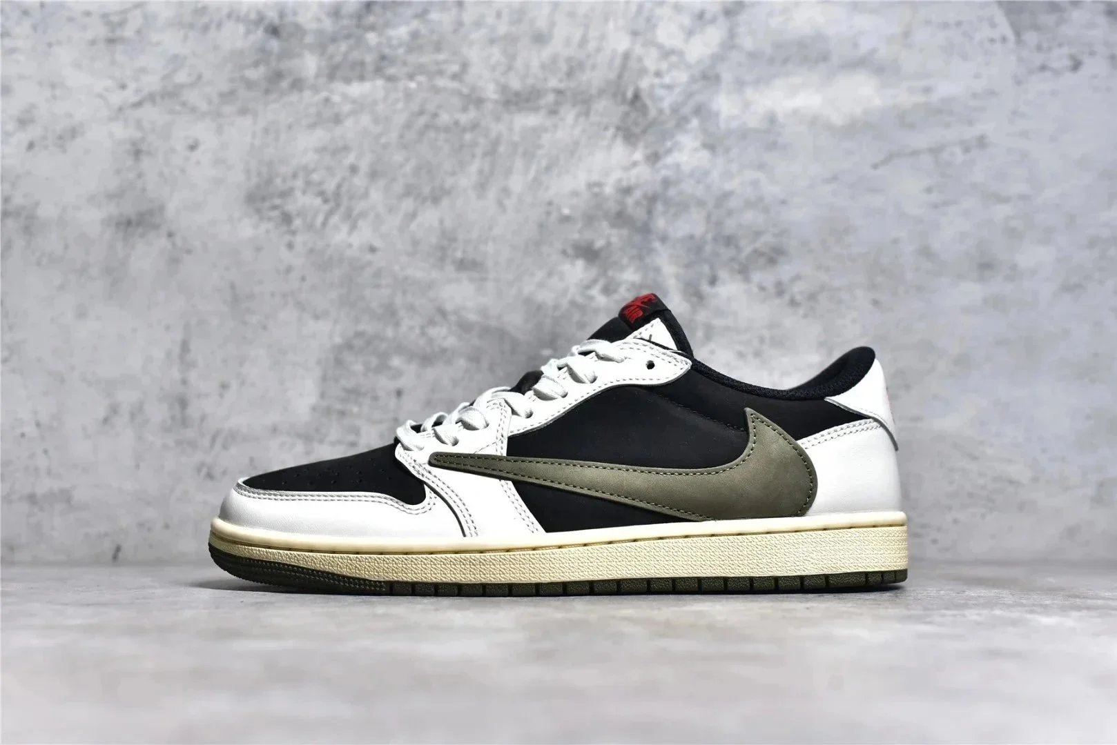 Youth Sports Shoes photo 6