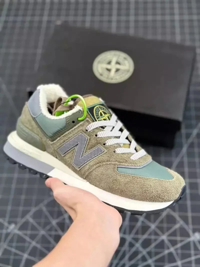 New Balance 550 Sneakers [13 styles]