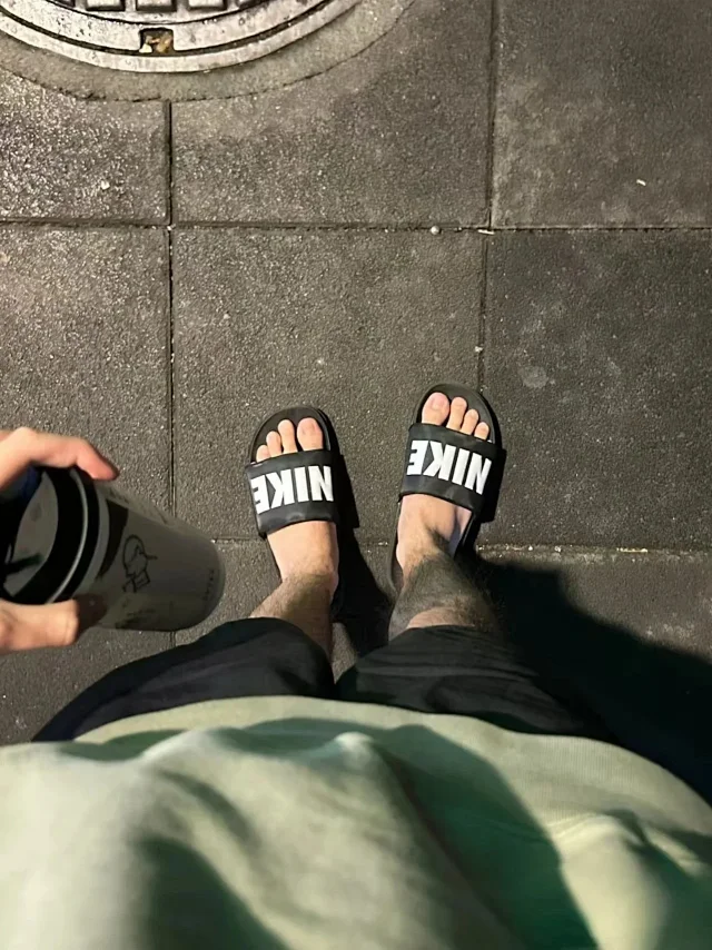 Nike Sandals Benassi JDI QS Slide product detail image 4