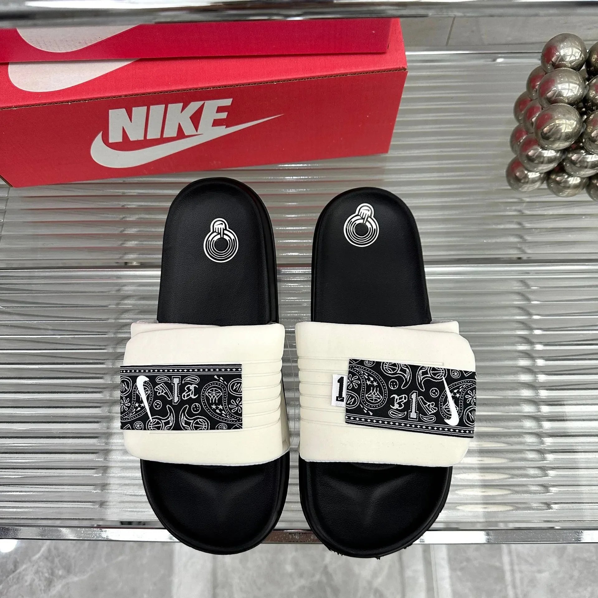 Nike Sandals Benassi JDI QS Slide image 13