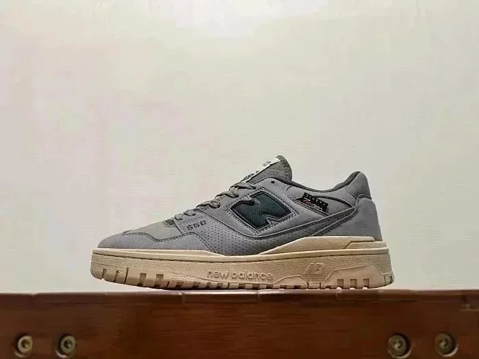 New Balance 9060 Green Suede Sneakers Chunky Sneakers product detail 2 in Litbuy spreadsheet finds