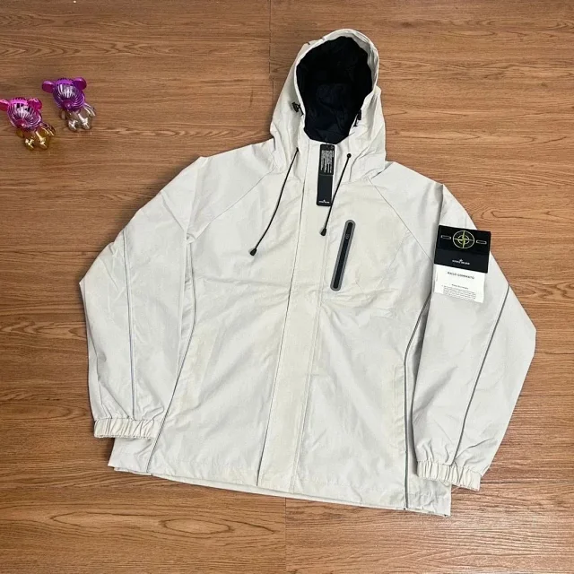 Prada Jackets Hooded Zip-Up Jacket with Triangle Logo Plaque product detail image 10