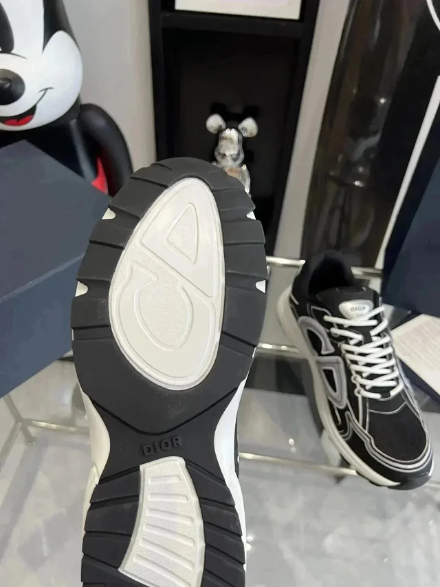 Dior Sneakers B30 low-top product detail image 4