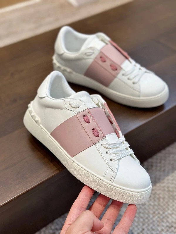 Valentino Garavani Rockstud