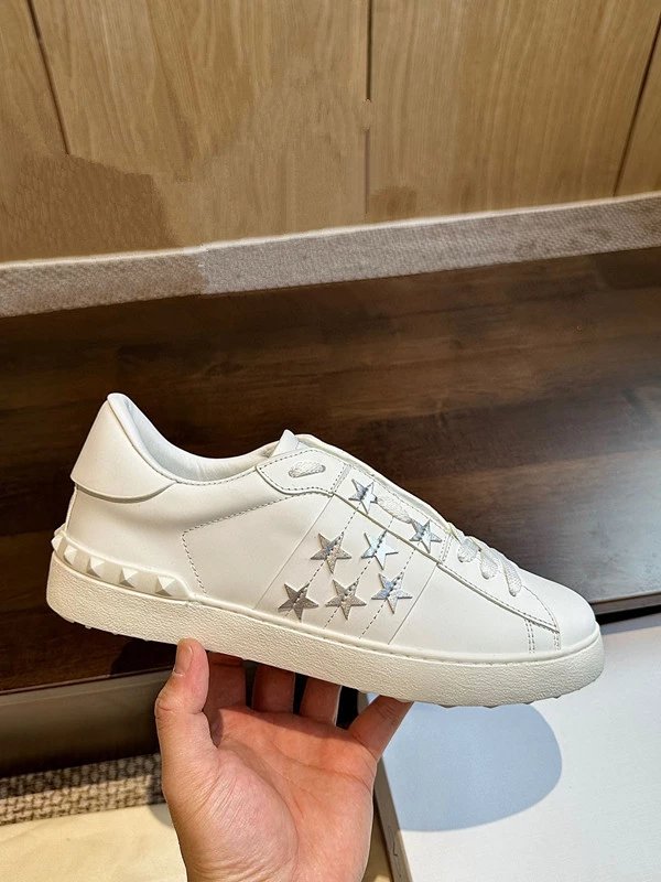 Valentino Garavani Rockstud