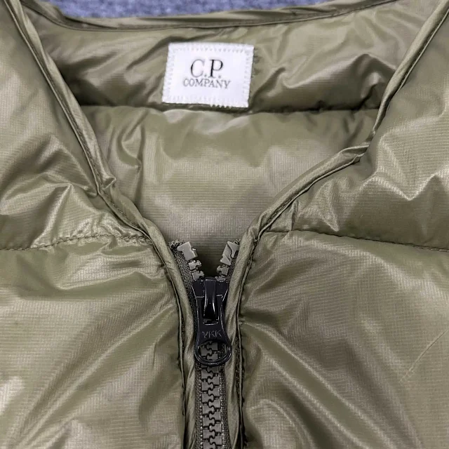 C.P. Company Vests Quilted Lens Pocket Puffer Vest product detail image 9